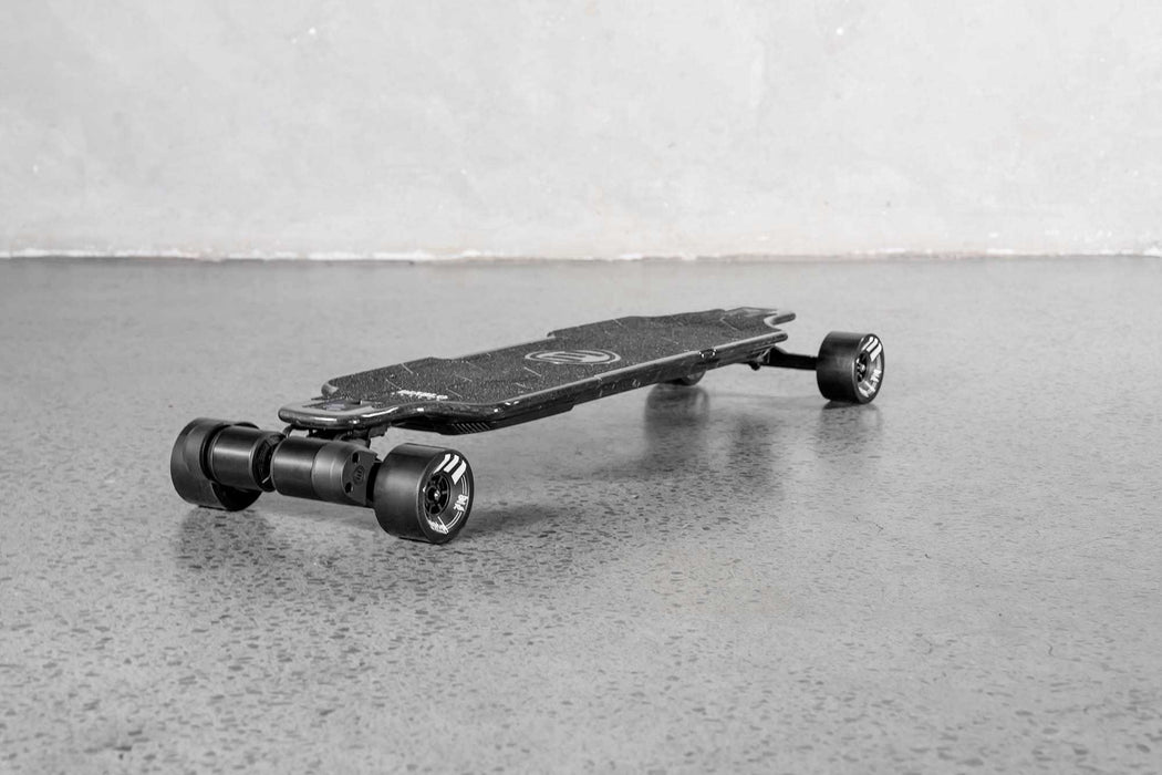 Evolve Diablo Carbon 2-in-1 Electric Skateboard