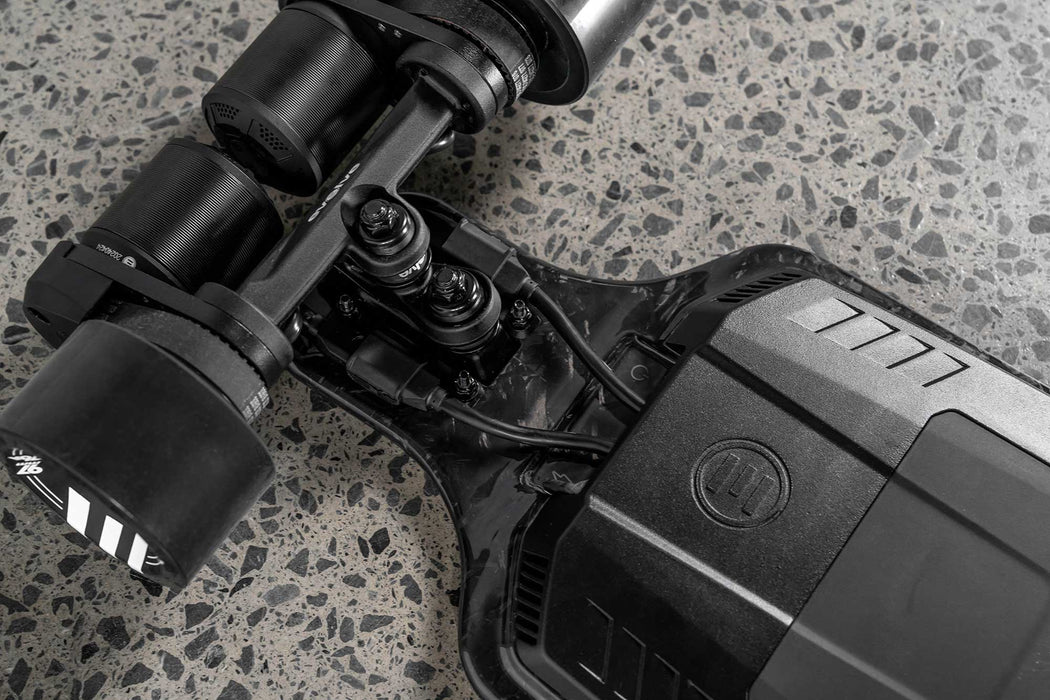 Evolve Diablo Carbon Street Electric Skateboard
