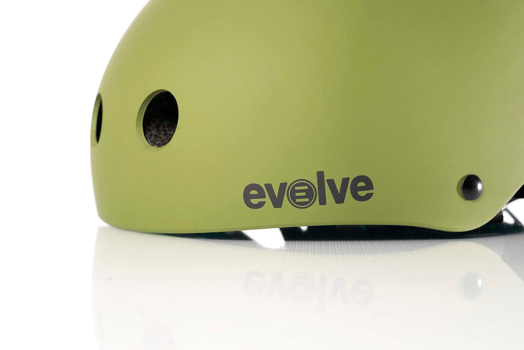 Evolve Skateboard Helmet